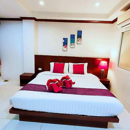 水果天堂旅馆 Hotel Patong Екстериор снимка