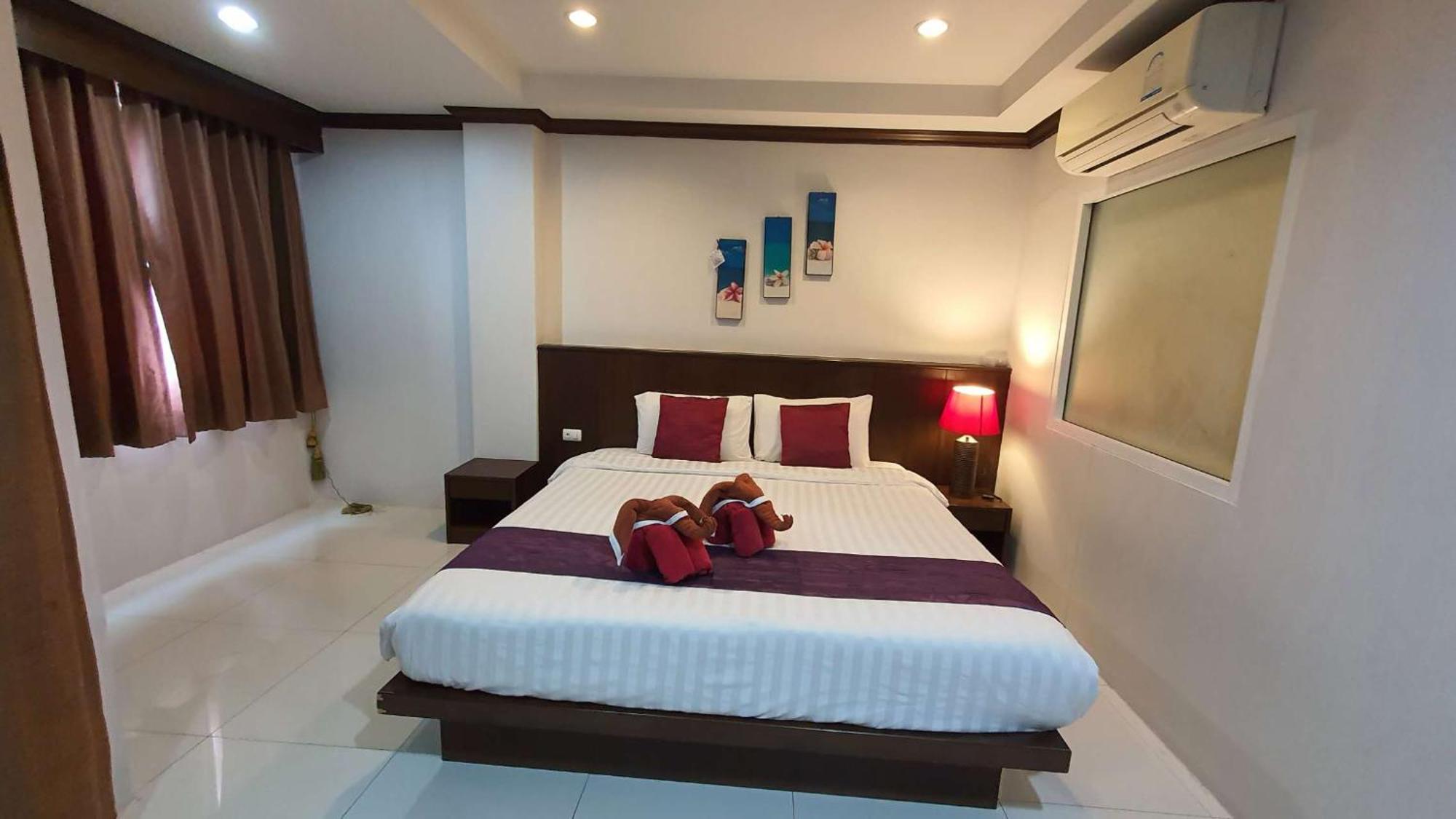 水果天堂旅馆 Hotel Patong Екстериор снимка